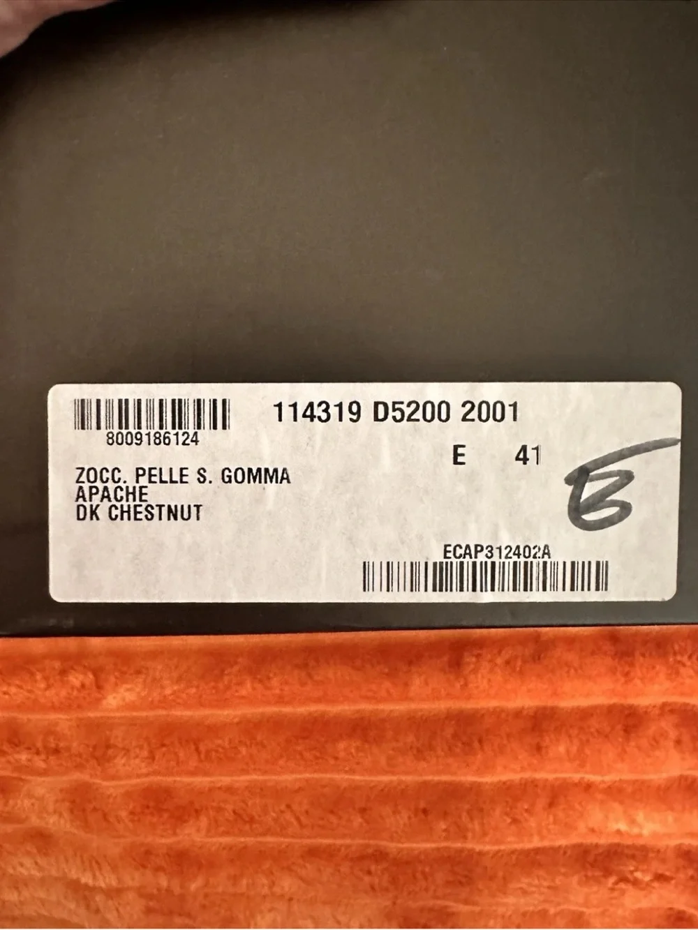Gucci Dark Chestnut Velvet Textile with Black Label Patch